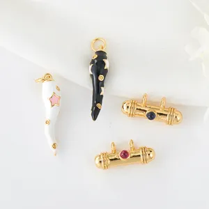 New Design Star pattern White and Black Dripping Oil Enamel Gold Plated Chili shape Charms Pendant