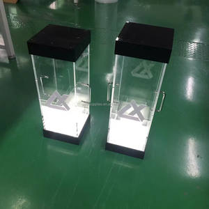 Custom Logo Verlicht Led Afsluitbare Fleskooi Verlichte Flessen Kooien Vergrendeling Doos Tafel Vip Glorifier Dienblad Presentator - Product Image 2