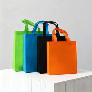 Bolsa Ecológica Personalizada con Logotipo, <span class=keywords><strong>de</strong></span> PP Reciclado, No Tejida, con Asa Cosida y Sellada Térmicamente, Resistente a la Decoloración, Reutilizable, para Campañas Ecológicas <span class=keywords><strong>de</strong></span> Comercio Minorista - Product Image 1