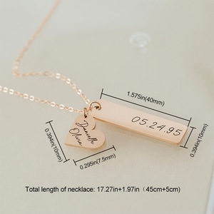 Collier tendance en acier inoxydable plaqué or 18 carats avec chaîne à maillons et pendentif barre cœur gravé pour maman, personnalisable avec <span class=keywords><strong>logo</strong></span> et <span class=keywords><strong>nom</strong></span> - Product Image 3