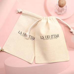 Sac cadeau en coton imprimé avec logo personnalisé, petit sac en coton pour vernis à ongles, bougies, emballage cadeau, sac en mousseline réutilisable avec cordon de serrage - Product Image 6
