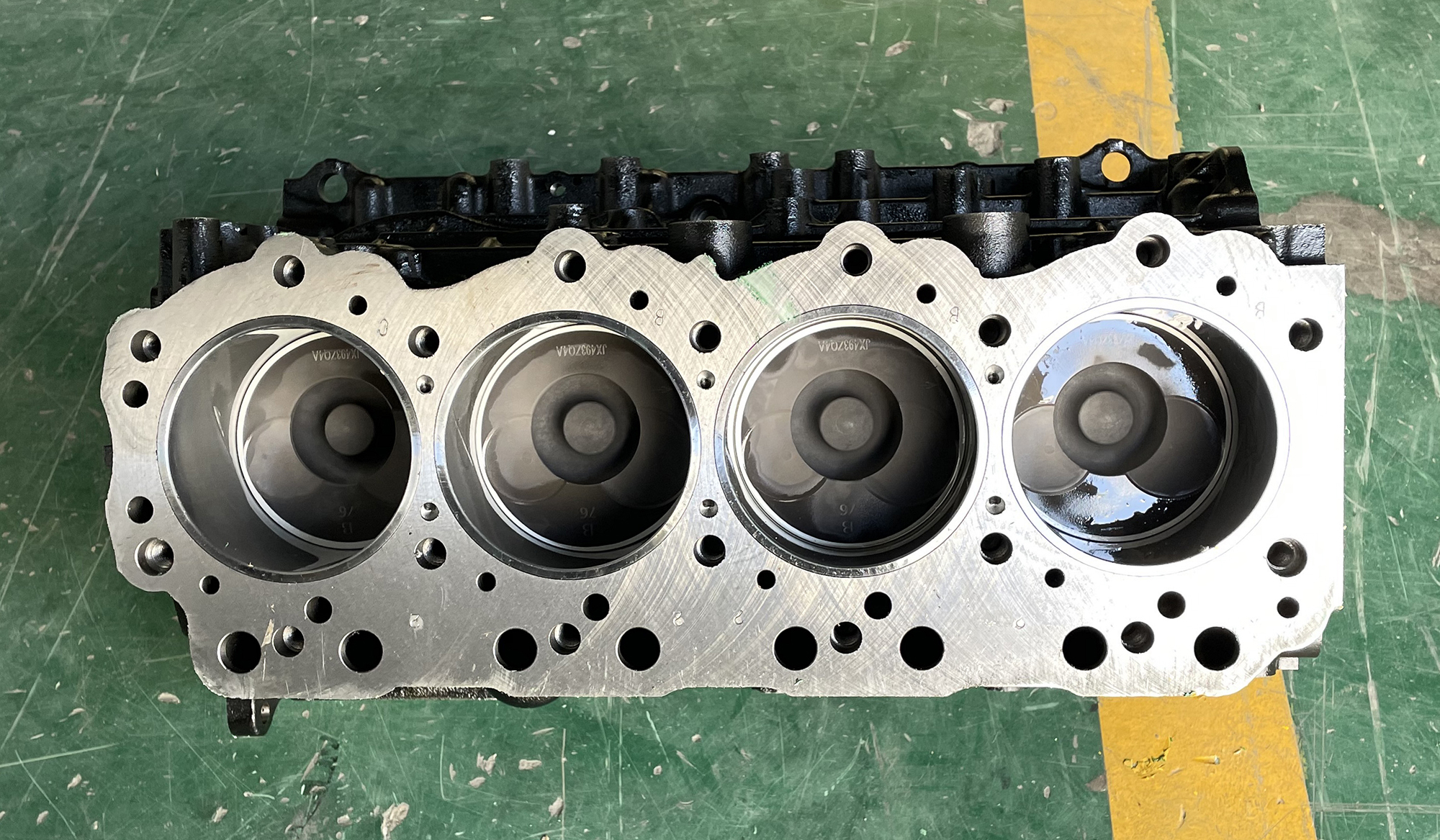 クーリエジャポン　一式 JMC 4JB1 Diesel Engine Cylinder Block - Euro 2 Short Block