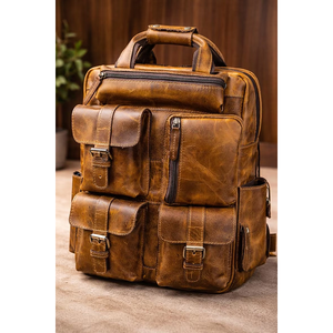 Sac à dos en cuir véritable pour hommes, qualité supérieure, durable, design élégant, compartiments spacieux, bretelles confortables - Product Image 1