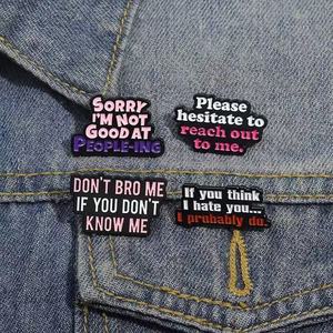 Broche en alliage géométrique à la mode <span class=keywords><strong>Motivation</strong></span> <span class=keywords><strong>Phrase</strong></span> anglaise Broche en métal coulé pour Noël Fête nationale Halloween Graduation Fairy - Product Image 2