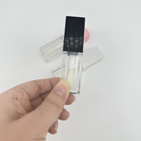 Mini contenant de brillant à lèvres personnalisé de 5ml rose blanc noir couleurs avec bouchon à vis et applicateur grande baguette