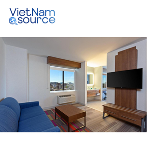 Muebles de dormitorio de madera OEM personalizables para el procesamiento de muebles de hotel Days Inn - Product Image 3