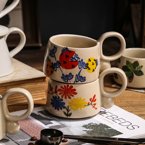 Tazza da Caffè in Ceramica Dipinta <span class=keywords><strong>a</strong></span> <span class=keywords><strong>Mano</strong></span> con Motivi Floreali Vintage, Stile Nordico, Logo Personalizzato, Smalto Craquelé, Tazza in <span class=keywords><strong>Porcellana</strong></span> per Latte, Tè e Caffè per Uso Domestico - Product Image 3