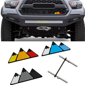 Autocollants de voiture de montagne de neige en forme de triangle, 3 couleurs, pour Toyota <span class=keywords><strong>TA</strong></span> oma 4runner tundra, accessoires modifiés, grilles avant, décoration - Product Image 2