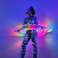 Verre à vin LED portable en acrylique, lumineux et créatif, en forme humaine, durable et tendance, pour présentoir, fête d'anniversaire, table