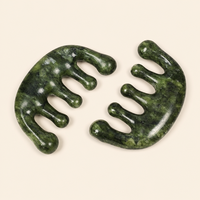 Peigne en jade vert naturel poli, 5 dents arrondies, manche ergonomique arqué, masseur capillaire pour massage de la tête, vente en gros fabricant