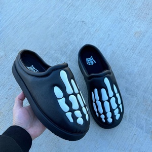 Pantuflas de <span class=keywords><strong>media</strong></span> suela con suela gruesa, transpirables, antideslizantes, cómodas, con logotipo personalizado, estilo esqueleto, populares - Product Image 3