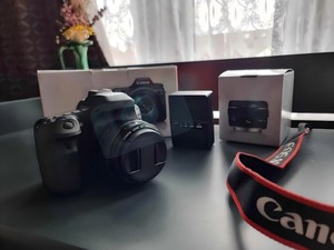 กล้องดิจิตอล HFT Professional EOS 80D พร้อมเลนส์ EF 50 มม. F/<span class=keywords><strong>1.4</strong></span> ชุดกล้อง DSLR ฟอร์แมต APS ถ่ายวิดีโอ 1080P Full HD ราคาประหยัด พร้อมการ์ด SD - Product Image 2