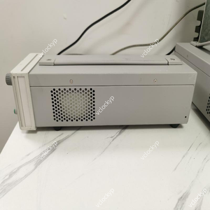 HP/Agilent/Keysight Technologies E36106A Fuente de alimentación 100V 0.4A 40W Usado 1 mes de garantía - Product Image 3