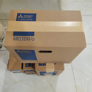 Motor de la serie MR-J3 de 3KW HF-SN302BJ-S100 HF-SN302J-S100 HF-SN302BJ-S100 HF-SN302J-S100 Motor de la serie MR-J3 de 3KW HF-SN302BJ-S100 - Product Image 3