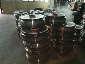 掘削機下部構造部品フロントアイドラーローラーPC30-7コマツ掘削機用OEM品質トラックアイドラー付きアイドラークイドホイール - Product Image 5