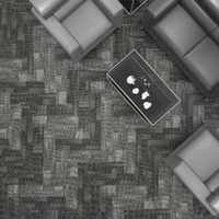 Dalles de moquette de luxe de haute qualité 100% PP, dalles de moquette de bureau OEM, dalles de moquette commerciales, carrés de 50x50 cm, usine de moquette