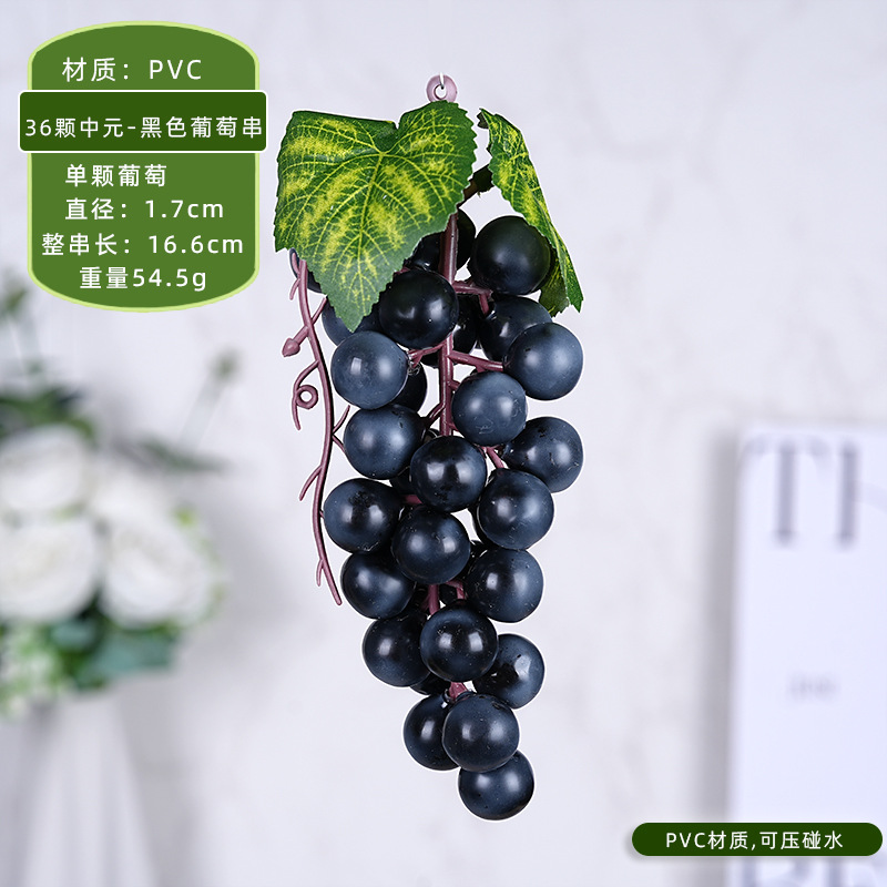 36 grappes de raisins noirs