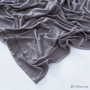 Produttore Yibaoli moda 29 colori 60cm 170cm bordo arrotolato bordo cotone arabo sciarpe traspirante Jersey Hijab sciarpa musulmana - Product Image 2