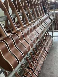 Ukulele électro-acoustique 23 pouces avec micro intégré et accordeur, 4 cordes, modèle concert, vente en gros - Product Image 5