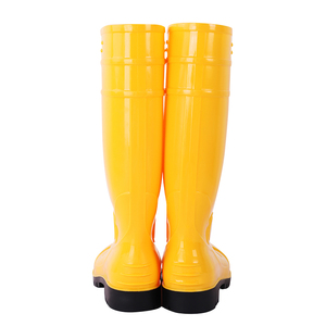 รองเท้าบูทยางกันน้ำสีเหลืองแบบส้นสูงหัวเหล็กสำหรับทำงานในฟาร์ม - Product Image 6