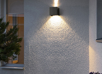 Lampe murale LED moderne en aluminium étanche Base en aluminium Lampe de porche avec lumières haut/bas pour chambre à coucher Patio Maison Garage