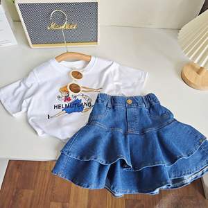2023 été Offre Spéciale bébé vêtements ensemble fille vêtements dessin animé à manches courtes haut et denim <span class=keywords><strong>super</strong></span> mignon jupe deux pièces <span class=keywords><strong>costume</strong></span> - Product Image 3