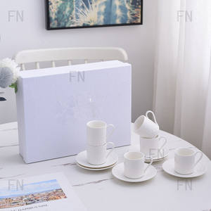 Juego de Tazas y Platos de Porcelana Blanca de Lujo, con 6 Tazas y 6 Platos, en Caja de Regalo - Product Image 4