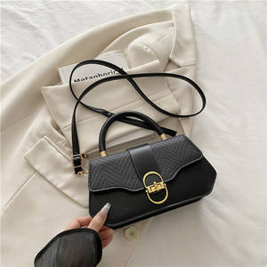 2025 nouveau Simple femmes PU petit <span class=keywords><strong>sac</strong></span> carré quotidien correspondant navettage <span class=keywords><strong>sac</strong></span> à bandoulière sacs de luxe pour les femmes célèbre marque <span class=keywords><strong>sac</strong></span> à <span class=keywords><strong>main</strong></span> - Product Image 3