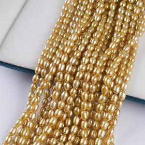 Perles d'eau douce naturelles en forme de riz de 4-5 mm, teintes or, en vrac, pour la fabrication de colliers et de bracelets en gros - Product Image 3
