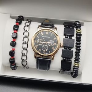 Ensemble <span class=keywords><strong>montre</strong></span> décontractée et bracelet pour hommes, lot <span class=keywords><strong>de</strong></span> 5 pièces à prix très bon marché, coffret cadeau <span class=keywords><strong>montre</strong></span> et bracelet tendance pour hommes CC039 - Product Image 4