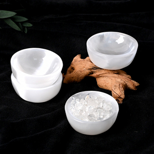 Hot Sale Natural <b>Bowl</b> Shape Crystal Carvings White Selenite <b>Bowl</b> Crystal Decoration for Healing - Product Image 1