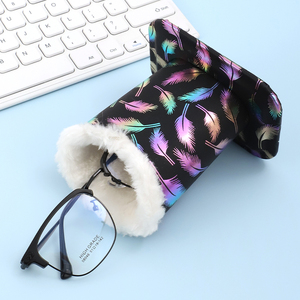 Soporte para anteojos Funda de cuero PU forrada de felpa con base magnética - Product Image 5