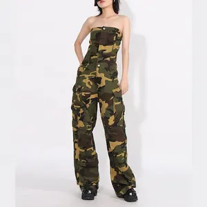 Twotwinstyle Groothandel Camouflage Losse Cargo Jumpsuits Strapless Mouwloze Hoge Taille Jumpsuits Voor Dames 2023