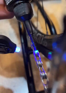 Remplacement gicler sud-africain dieu huile lubrifiant sec VTT chaîne huile <span class=keywords><strong>cire</strong></span> antiadhésif poussière entretien - Product Image 6