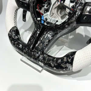 Volant personnalisé en fibre de carbone forgée à LED pour <span class=keywords><strong>BMW</strong></span> Série F F10 F30 E90 E92 <span class=keywords><strong>E87</strong></span> F46 F20 F21 F01 F08 - Product Image 3