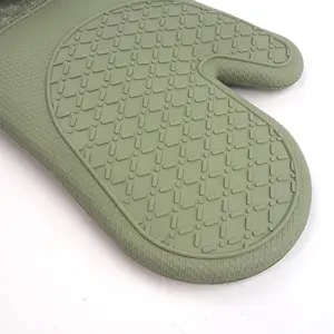 High Quality Yarn Dyed Cotton Kitchen Oven Mitt Heat Resistant Antislip Silicone Oven Glove