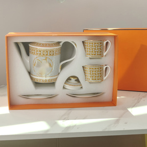 Service à thé en porcelaine fine de luxe nordique à prix réduit, mosaïque dorée - Product Image 3