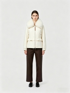 LOVEXUAN - <span class=keywords><strong>Doudoune</strong></span> Premium pour <span class=keywords><strong>Femme</strong></span> en Duvet d'Oie - Col en Véritable Fourrure <span class=keywords><strong>de</strong></span> Renard, Manteau d'Hiver Matelassé à Capuche et Volants, OEM ODM - Product Image 1