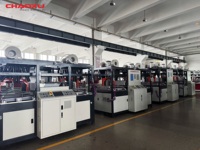 Machine de formage sous vide professionnelle en plastique ABS PC Wenzhou Chaoxu Machine de fabrication de bagages