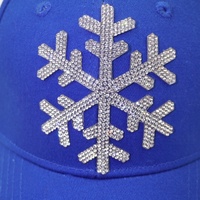 Fantastique luxe personnalisé 3D anglais lettre P perle patchs strass à capuche chapeau vêtements avec 3D Appliqued Technique