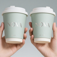 Tasses à café en papier recyclables à emporter avec logo personnalisé vente en gros gobelets à café en papier boisson chaude jetables de luxe à double paroi avec couvercles