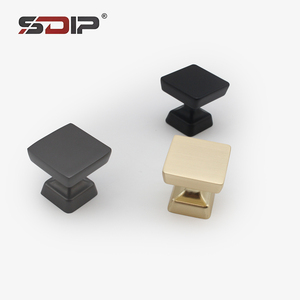 China Großhandel Küchen schrank Knöpfe und Griffe Moderne Schwarz gold Metall Schublade Möbel Griffe Knöpfe - Product Image 5