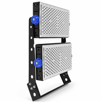 Projecteur LED pour terrain de football 300W 500W IP65 Étanche Extérieur Anti-éblouissement Éclairage de terrain sportif sur haut mât pour terrain d'entraînement