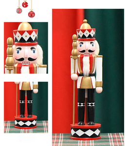 SW-313 30cm màu đen và trắng bằng gỗ <span class=keywords><strong>nutcracker</strong></span> Đồ chơi lính Hiệp Sĩ với một nhân viên trong tay - Product Image 4