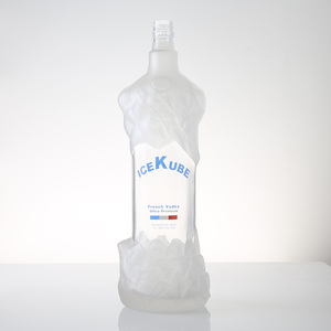 Fabricante de China de alta calidad Crystal White <span class=keywords><strong>Gin</strong></span> Vacío Vodka Whisky Tequila Licor Botella de vidrio esmerilado - Product Image 1