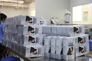 Shampoo Colorante per <span class=keywords><strong>Capelli</strong></span> OEM Etichetta Privata Semi-Permanente Setoso <span class=keywords><strong>Naturale</strong></span> Marrone Viola Nero Magico per <span class=keywords><strong>Capelli</strong></span> Grigi - Product Image 6