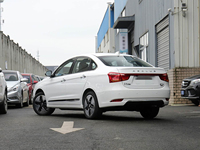 Voiture électrique Dongfeng Aeolus E70 2021, conduite à gauche, automatique, autonomie 400-500 km, véhicule électrique d'occasion pour l'exportation sur le marché africain