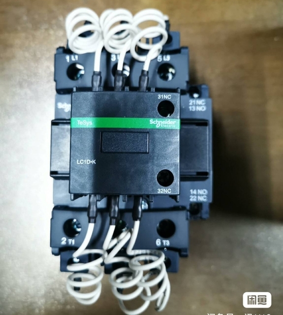 TeSys Deca Switching Capacitive Contactor LC1DWKM7C LC1DPKM7C LC1DTKM7C LC1DMKM7C LC1DGKM7C LC1DPKQ7C LC1DTKQ7C LC1DMKQ7C