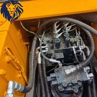 Excavatrice sur pneus Hyundai R210W d'occasion, pelle sur pneus Hyundai 210 d'occasion avec moteur Cummins et système hydraulique Kawasaki