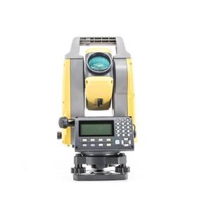 Station totale Topcon GM52, mesure sans prisme de 500 mètres en 2 secondes, avec grossissement 20x et indice de protection IP65 - Product Image 2